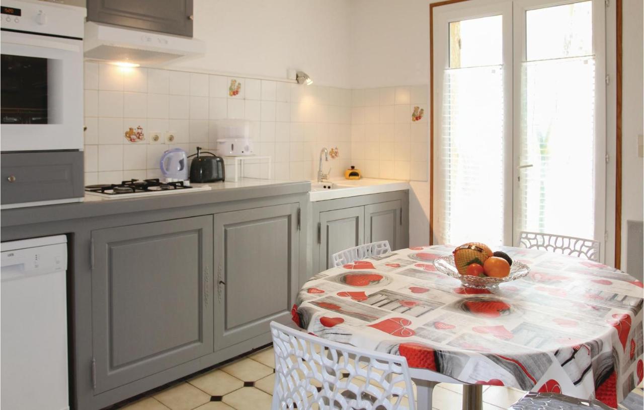 Stunning Home In Saint Trinit With 2 Bedrooms Sault-de-Vaucluse Kültér fotó