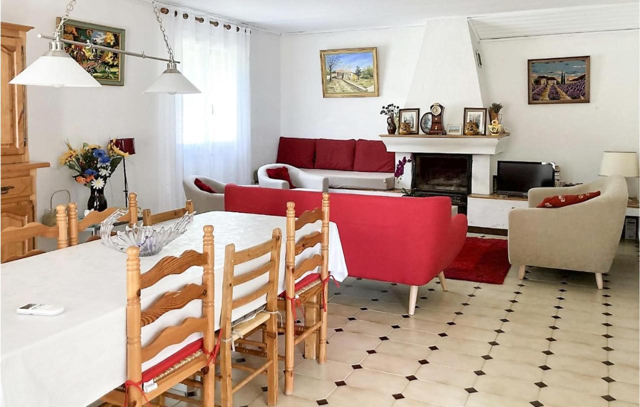 Stunning Home In Saint Trinit With 2 Bedrooms Sault-de-Vaucluse Kültér fotó